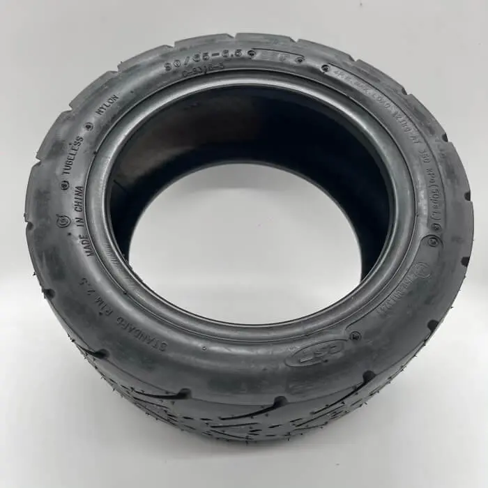 11" Street Tire 2