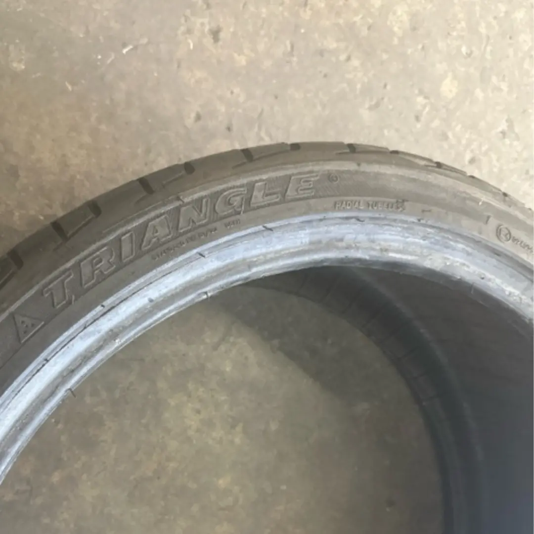 One Triangle Tr968 245/35/20 Tire 06D535a9 1