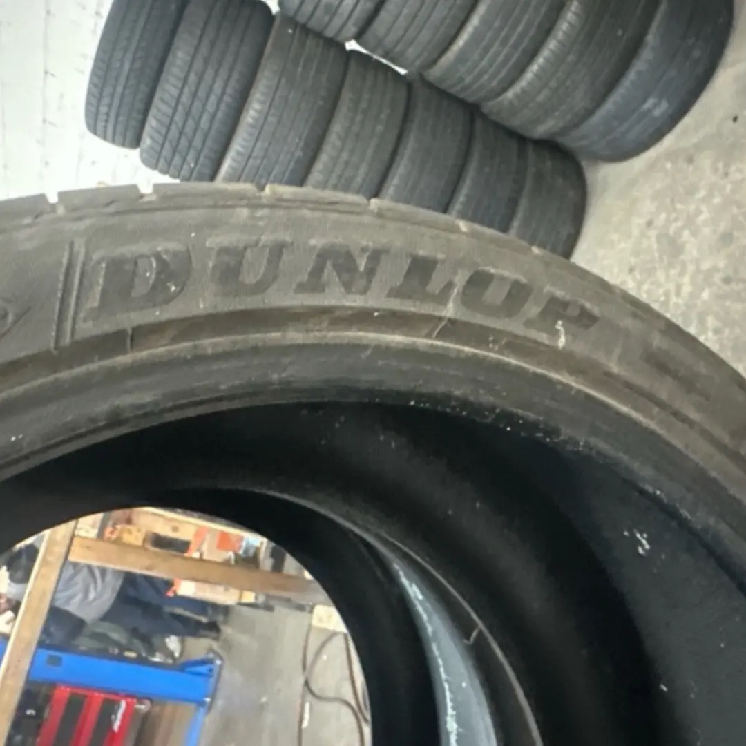Set Of 2 Dunlop Sport 325/30/21 Tires Cd465607 1