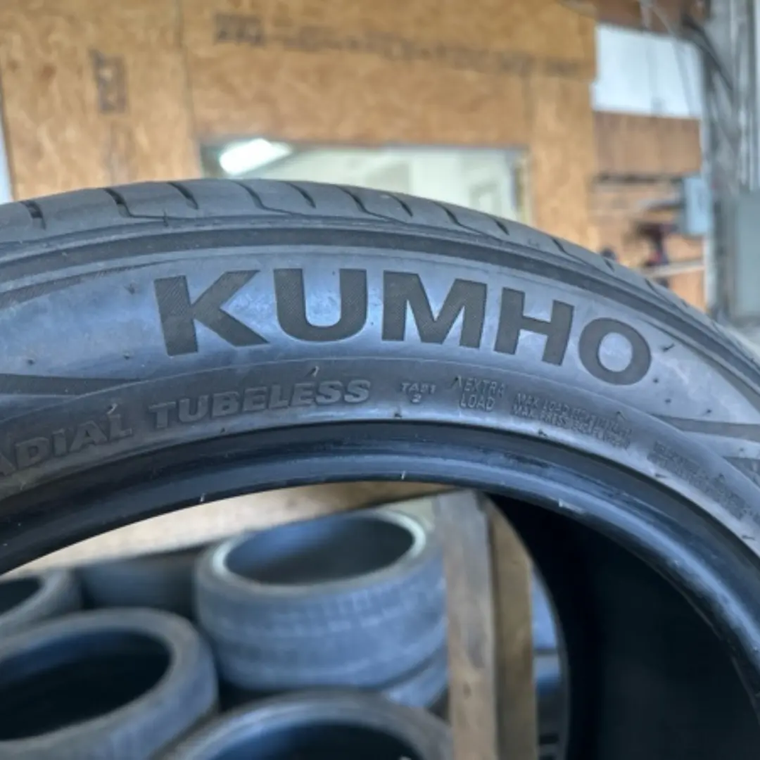Set Of 4 Kumho Majesty9 Solus 245/45/19 Tires 13175871 1