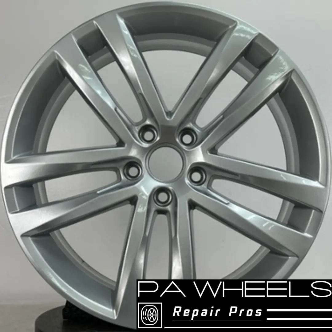 Volkswagen Passat 2016-2019 19" Factory Oem Wheel Rim 70002 561601025Pz49 1