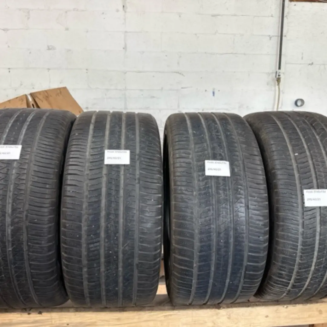 Set Of 4 Pirelli Scorpion All Season Plus Size 295/40/21 1
