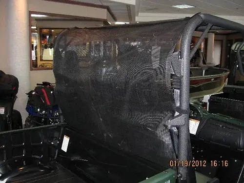 Filet Anti-Vent Arrière / Rear Windscreen, Rhino 1