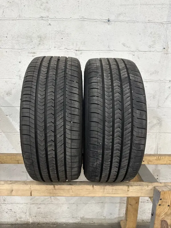 Set Of 2 Tires Goodyear Eagle Sport Size 235/40/18 1