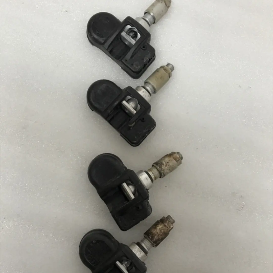 Set Of 4 Mercedes Benz Tpms Sensor 0009057200 433Mhz 4Bc90882 1