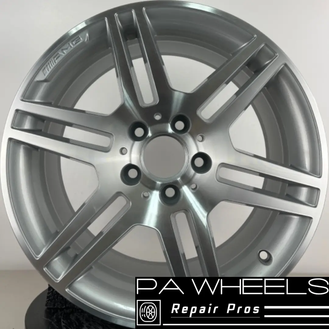 Mercedes C-Class 2008-011 17" Factory Oem Rear Amg Wheel Rim 65530 A2044014602 1