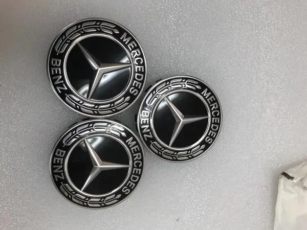 Set Of 3 Mercedes-Benz Center Cap Black Wreath A2224002200 94Bc59f0 1