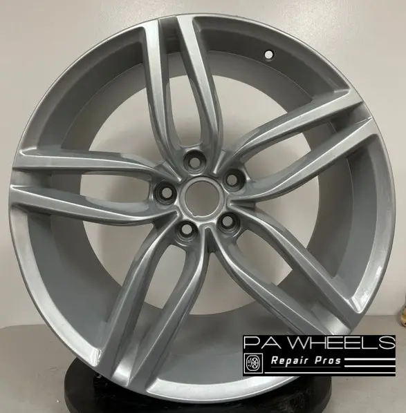 Aston Martin Db9 2013 - 2016 20 Inch Alloy Rear Rim Wheel Factory Oem Cg439965gba 1