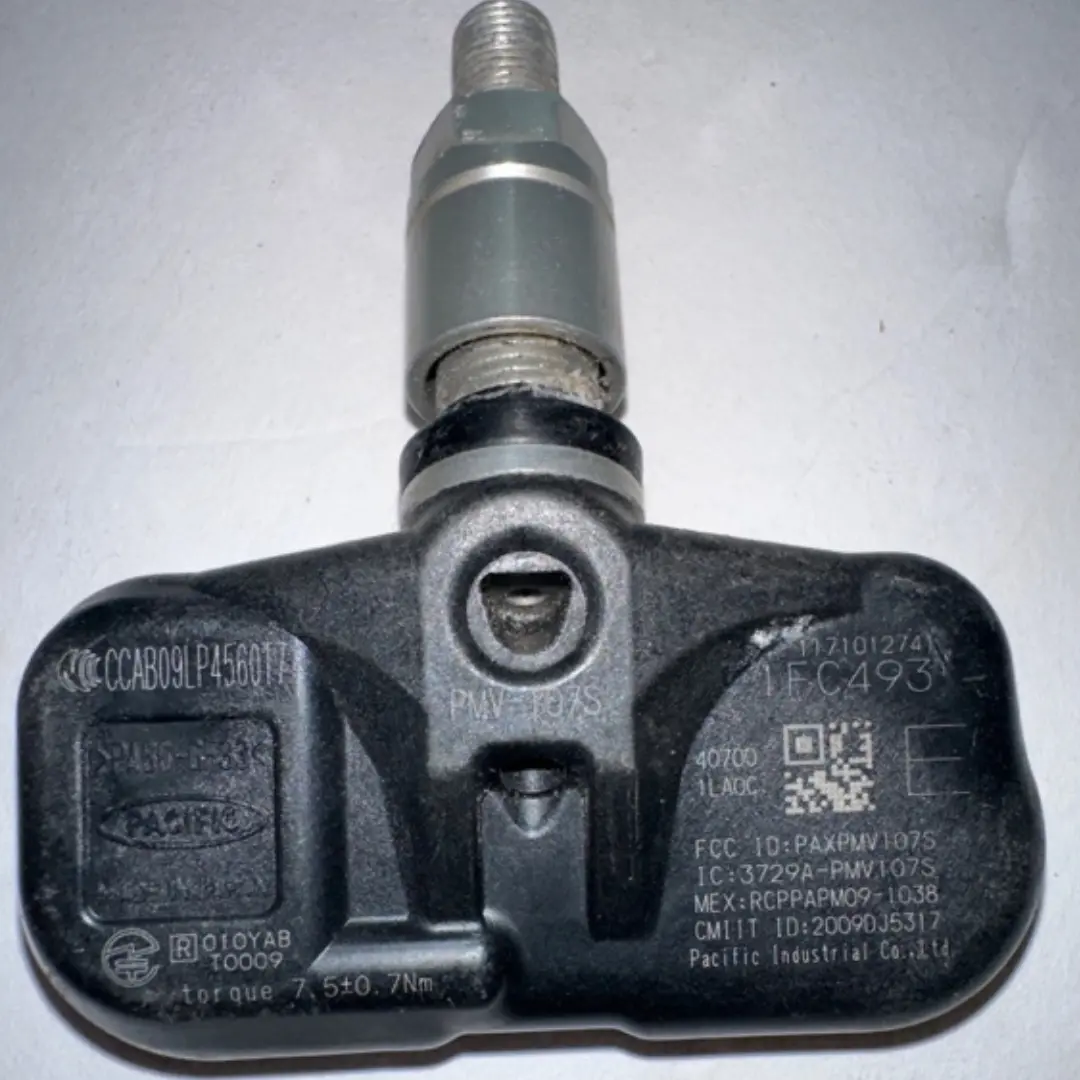Nissan Tpms Tire Pressure Sensors Kit 40700-1La0c B3c38014 1