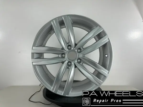 Used Volkswagen Golf Golf Gti 2015-2018 18" Factory Original Wheel Rim 1