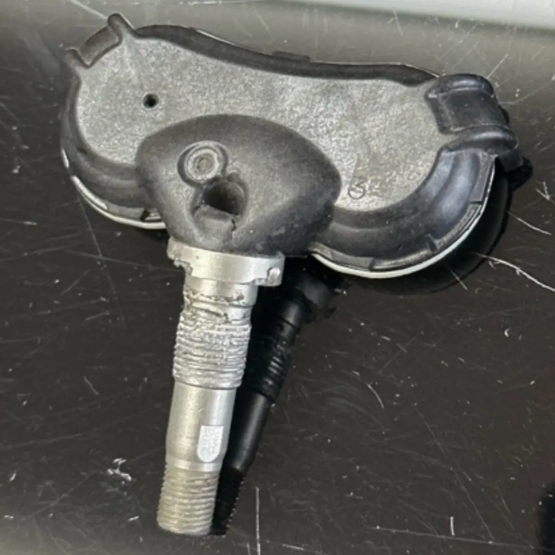 Hyundai Tire Pressure Monitoring System 52933-2F000 585B1568 1