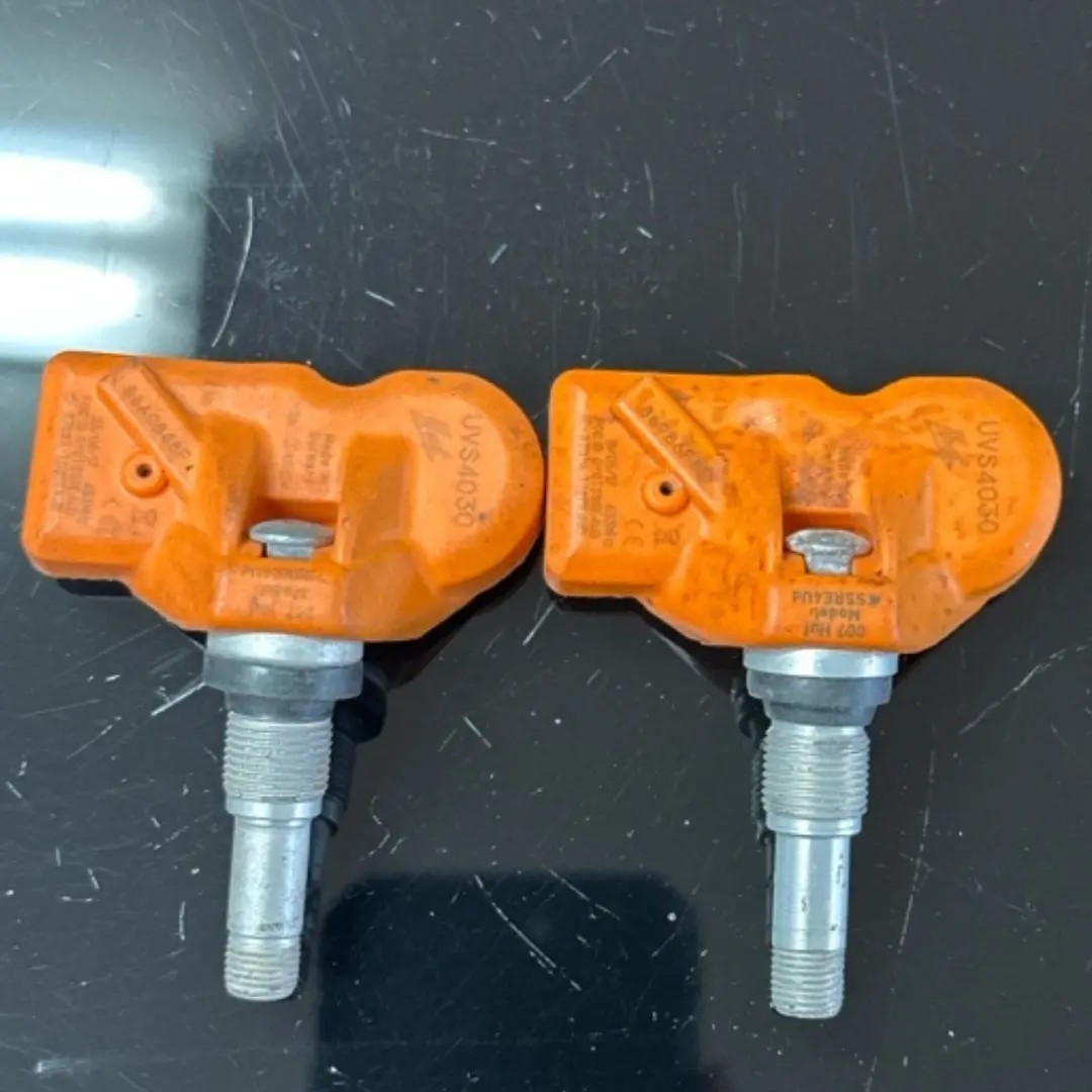 Set Of 2 Huf Tpms Tire Pressure Monitoring System Uvs4030 51267597 1