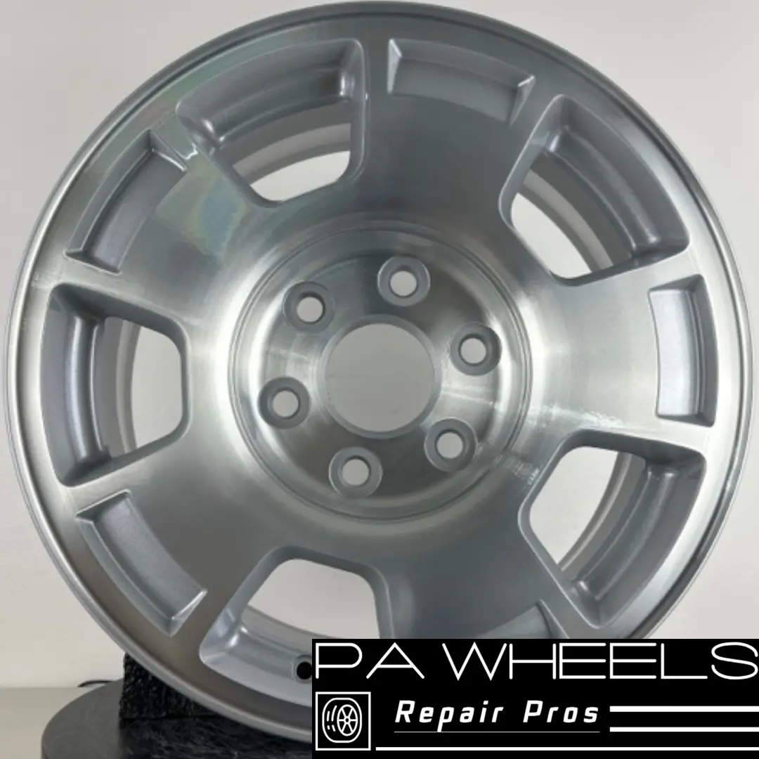 Chevrolet Express Avalanche Silverado Suburban 07-14 17" Oem Wheel Rim 5299 1