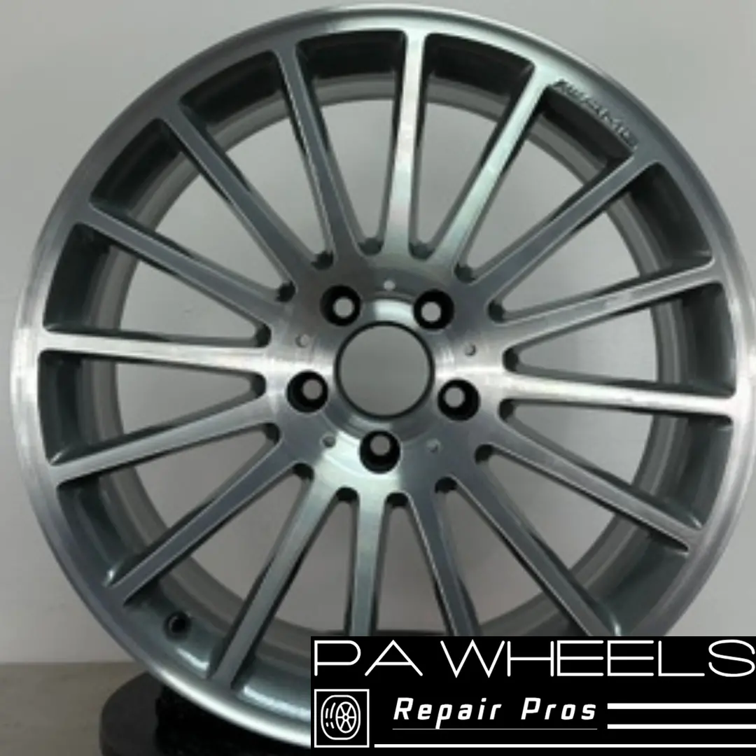 Mercedes C63 2011-2013 19" Factory Oem Front Amg Wheel Rim 85166 A2044014802 1