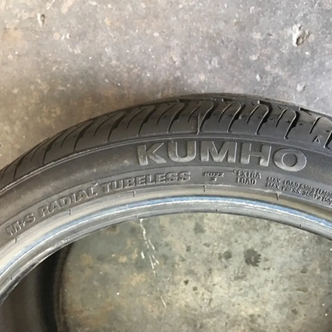 One Kumho Ecsta 4X 225/40/18 Tire F193b1e7 1