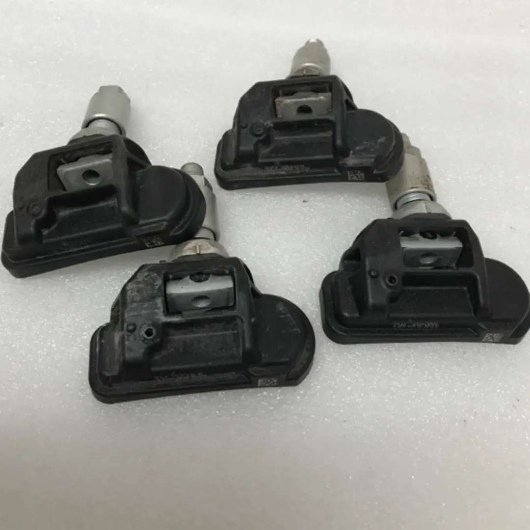 Set Of 4 Mercedes Benz Tpms Sensor 433 Mhz 0009050030 136Fa541 1