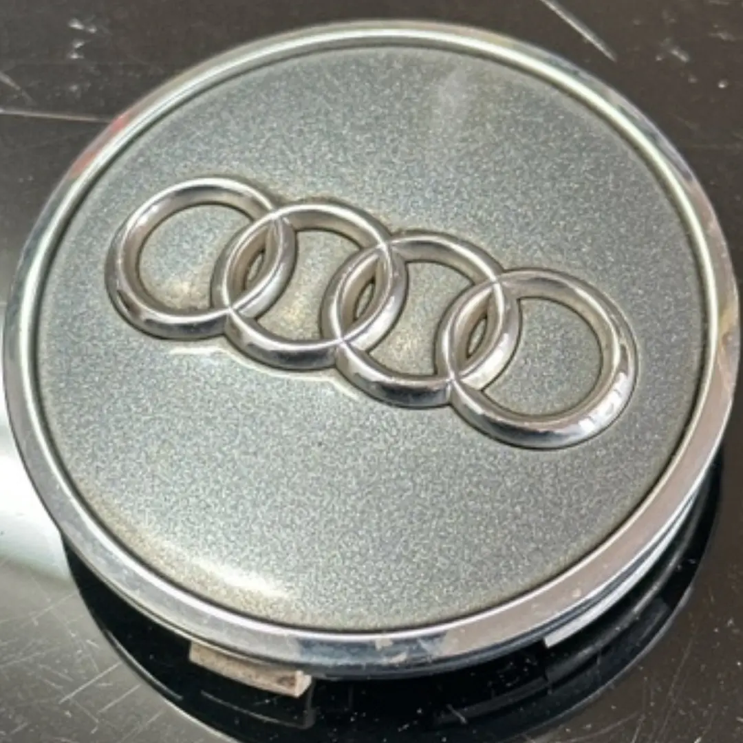 One Audi Wheel Center Cap 8W0601170 A42d267e 1