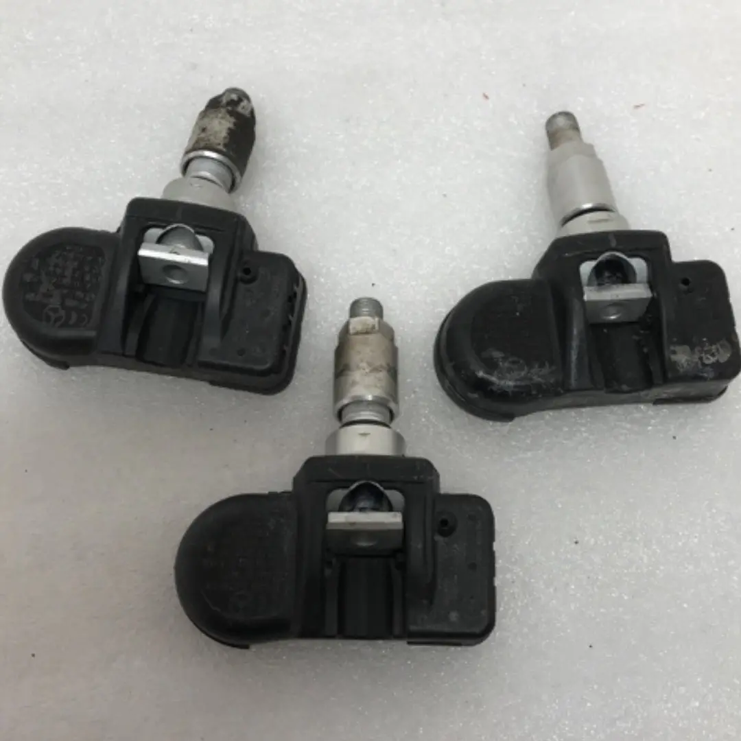 Set Of 3 Mercedes Tpms Sensor 0009057200 1E78417e 1