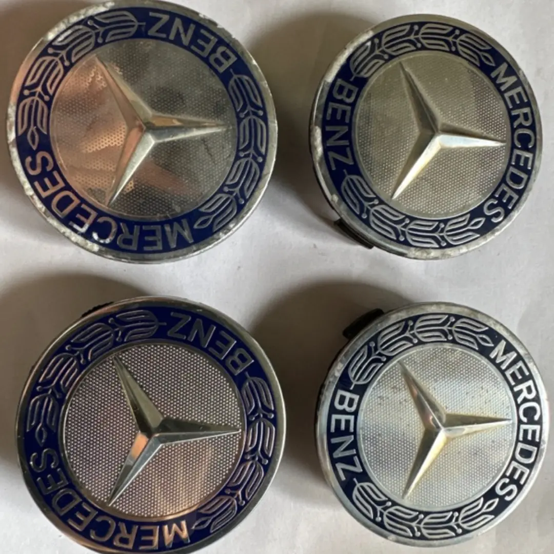 Set Of 4 Mercedes-Benz Silver Center Caps A1714000025 086F411c 1