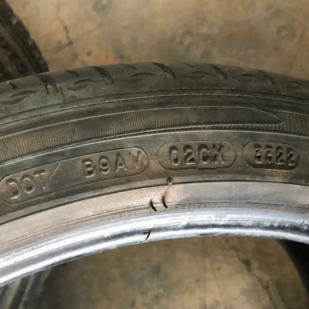 One Michelin Primacy Mxm4 235/40/19 Tire D07738d1 1