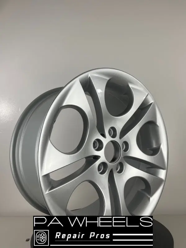 Bmw Z4 2003-2008 18" Factory Original Rear Wheel Rim 2