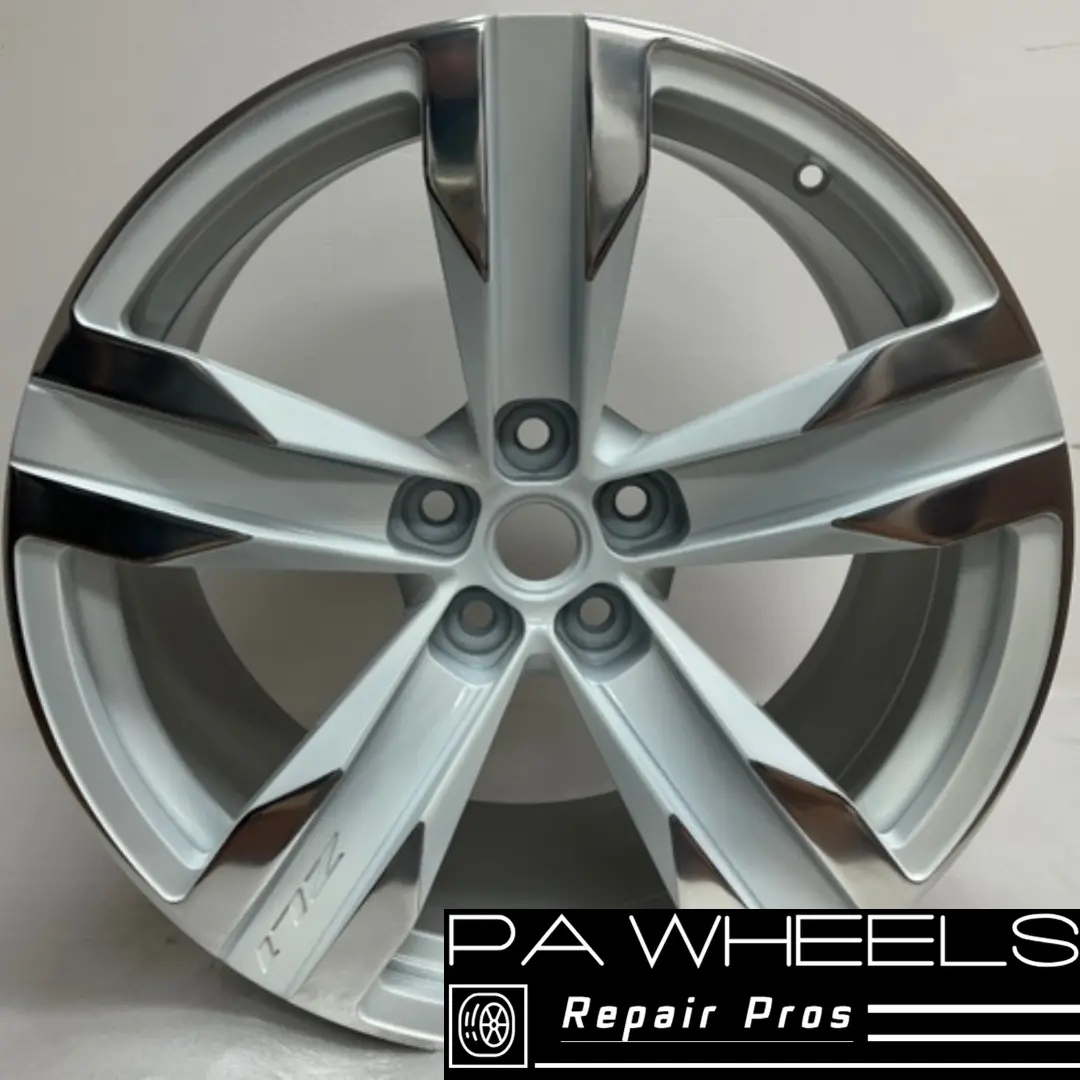 Chevrolet Camaro 2012-2015 20" Factory Oem Wheel Rim Rear 5533 9598382 1