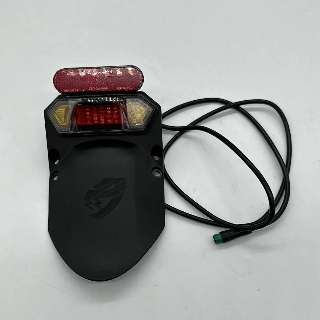 Nami Mudguard With Taillight And Reflector 1