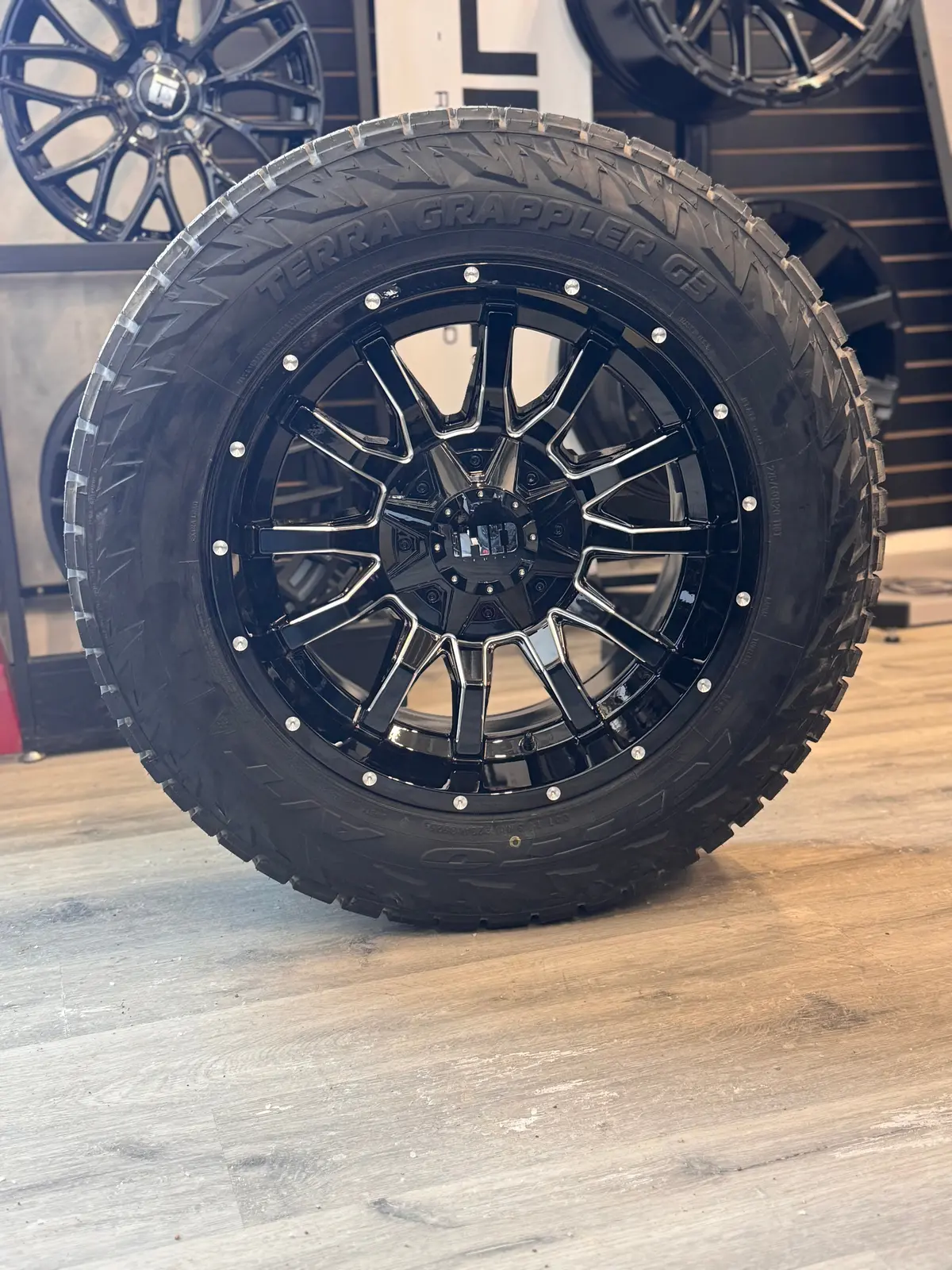 (Set Of Four) Fast Hd Traxx Gloss Black Milled 20X10 -15 5X127/5X139.7Mm 87.1Mm | 275/60R20 Nitto Terra Grappler G3w 3Pms 4Pr 1