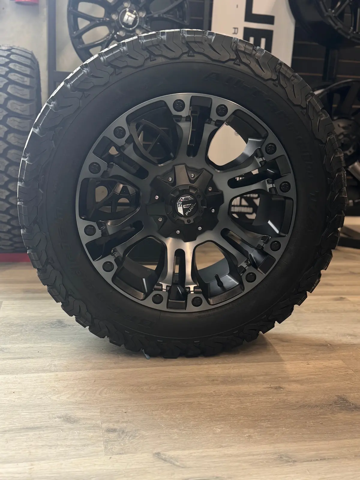 (Set Of Four) Fuel Vapor Matte Blk Grey 20X9 6X135/6X139.7 +2Mm | Lt 275/60R20 Bfgoodrich Ko2 1