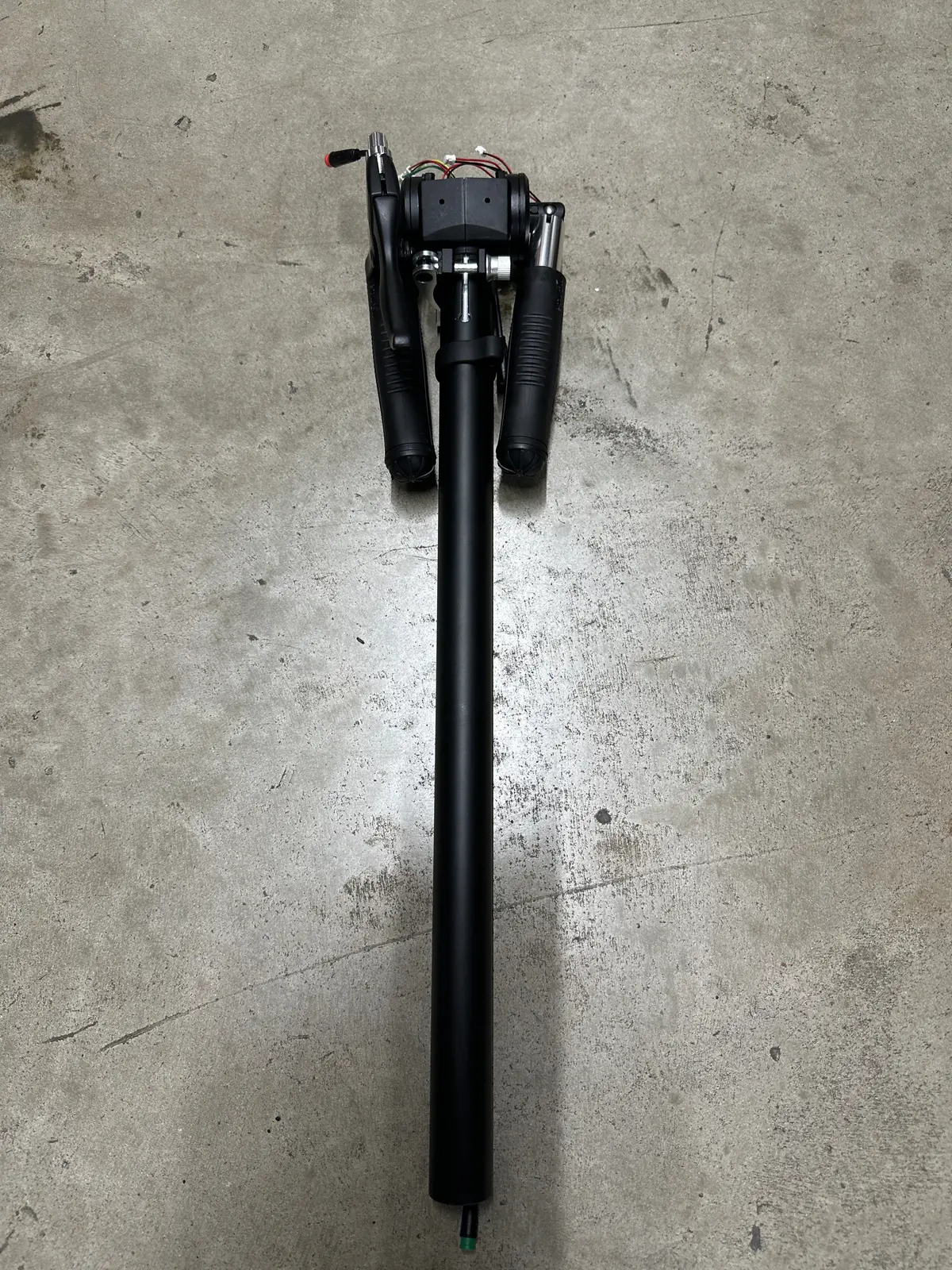 Mosquito Handlebar Assembly (48V) 1
