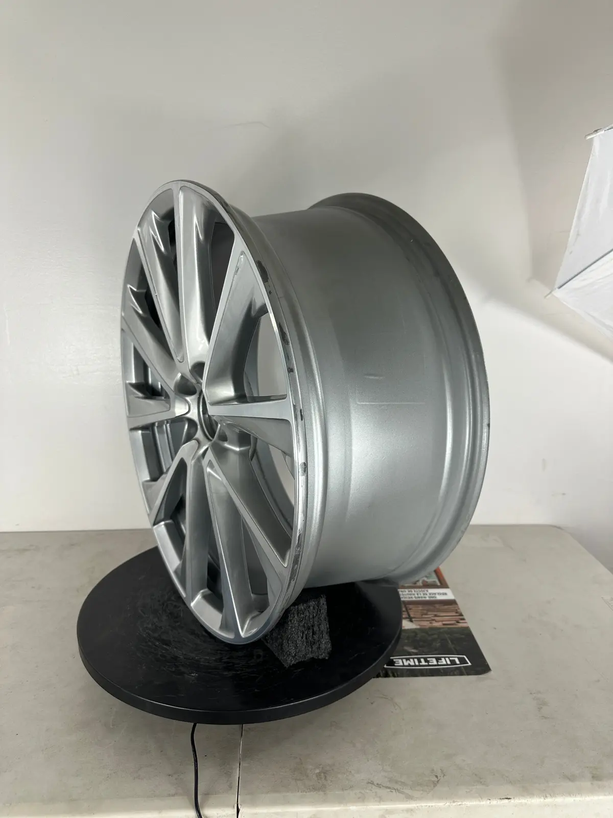 Volvo S60 V60 2016-2018 19" Factory Original Wheel Rim "Portia" 314393000 70412 "D'' Condition 2