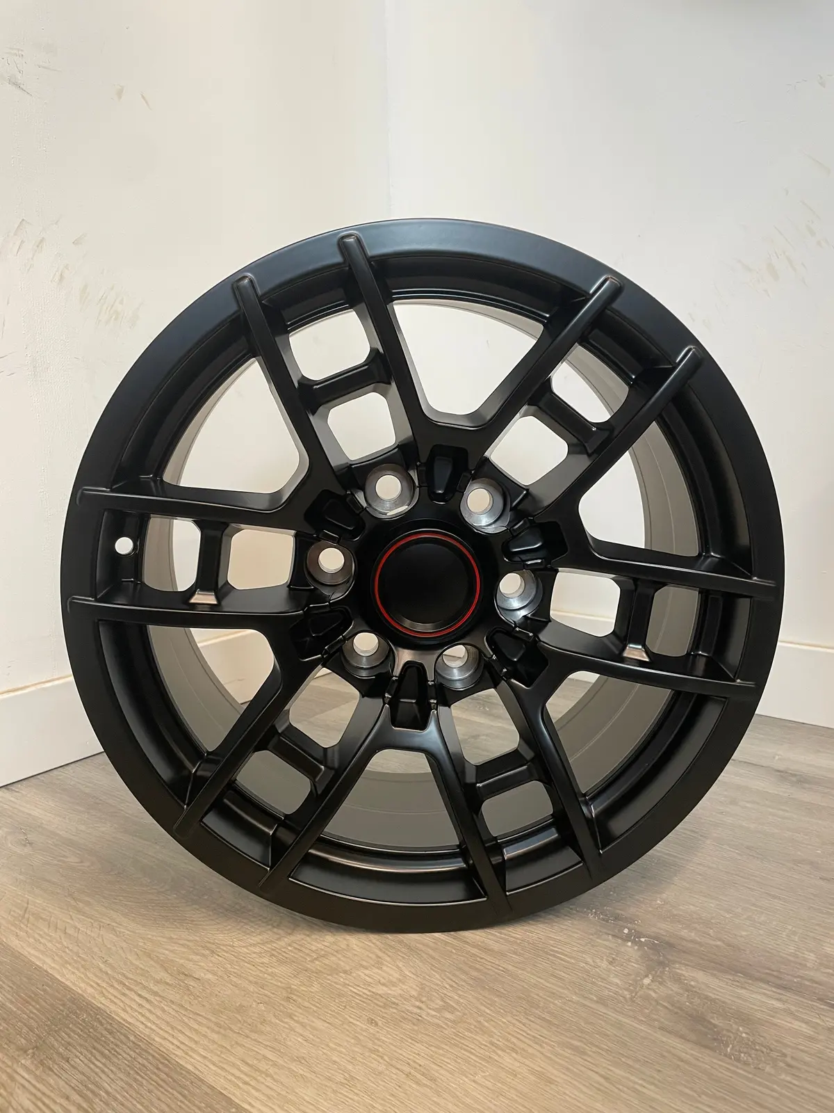R258 Toyota Oem Trd Reps Satin Black 17X8 +5 6X139.7Mm 106.1Mm ( Will Not Fit New Gen Tacoma ) 1