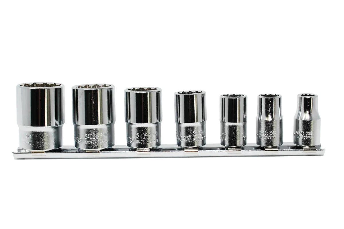 3/8 Sq. Dr. Socket Set  8-19Mm Surface 300Mm  12 Pieces 1