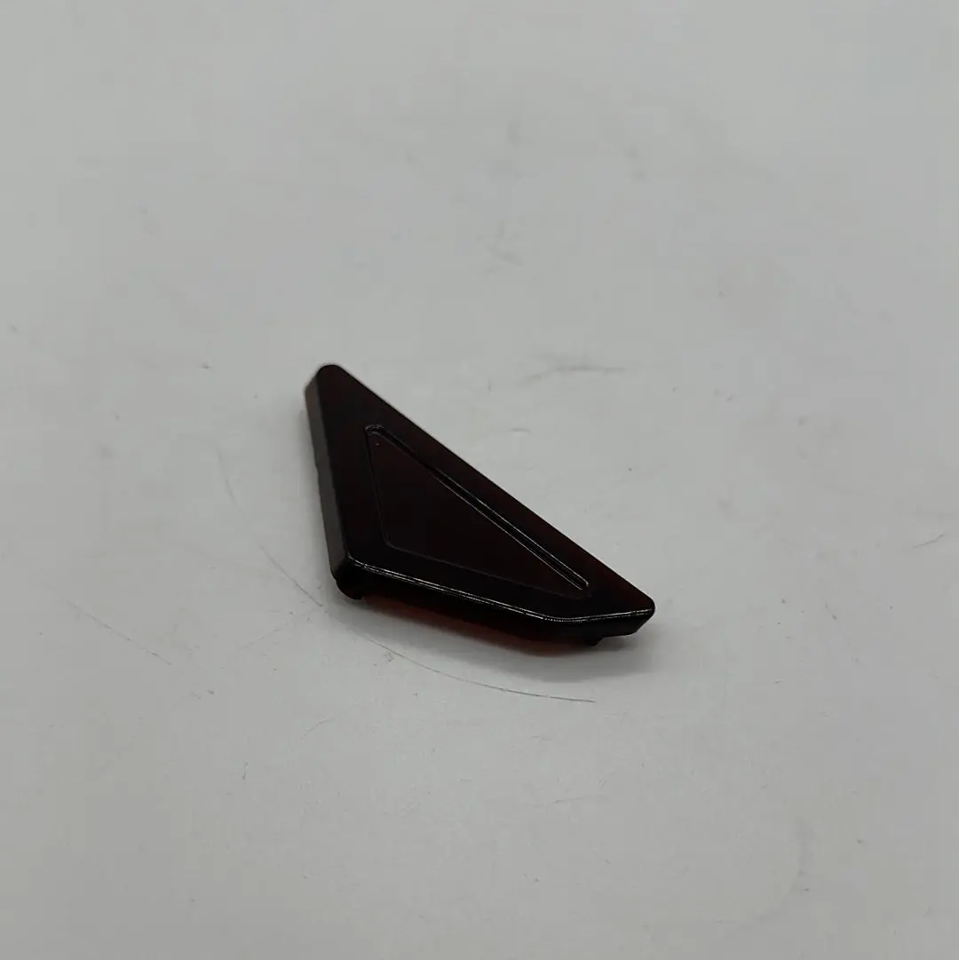 Vista Rear Lampcover-Left 1