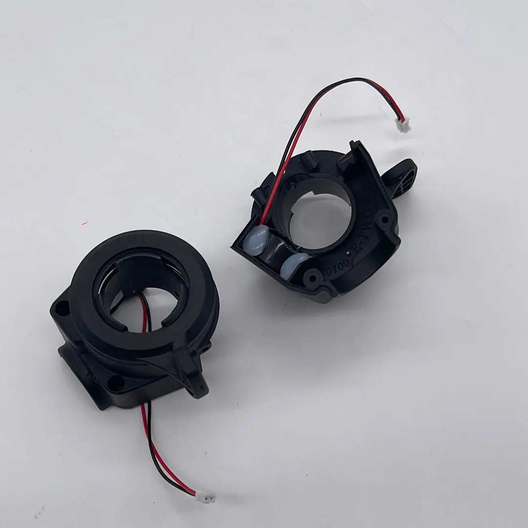 Mosquito Throttle Lever & E-Brake Lever With Horn Installed (Not Including Throttle Sensor) 1