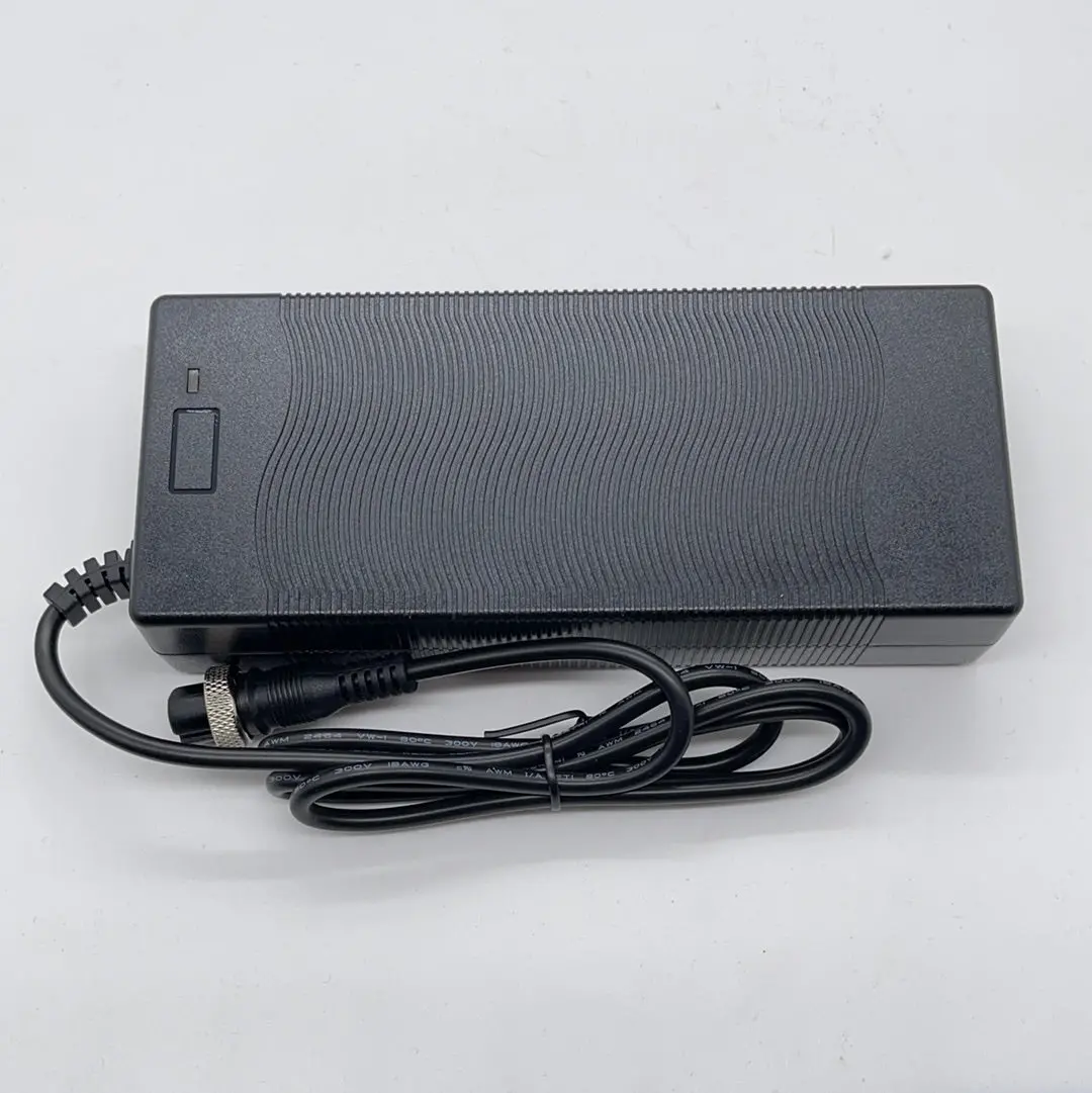 Mantis 8 2A Charger For 48V (1+/3-) 1