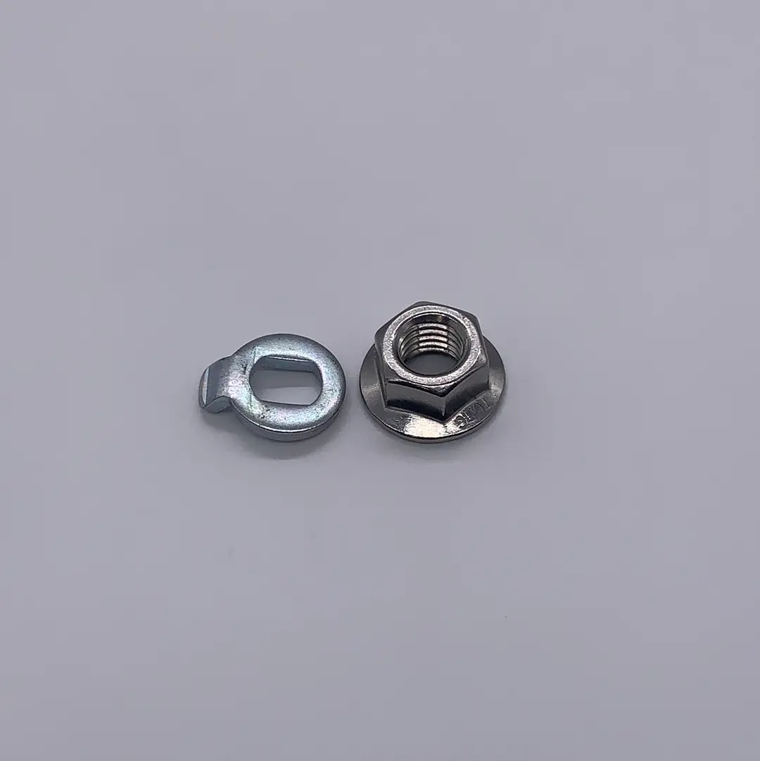 Wolf Wheel Nut M14 (Incl. Security Washer) 1
