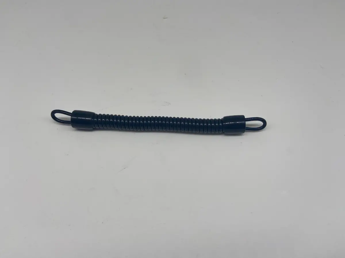 Phantom Coiling Leash 1