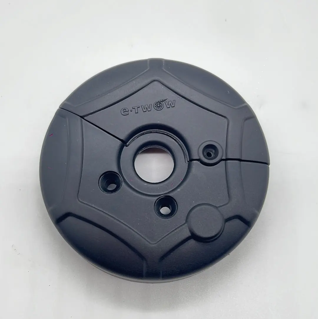Mosquito Rear Wheel Brake Cover 1