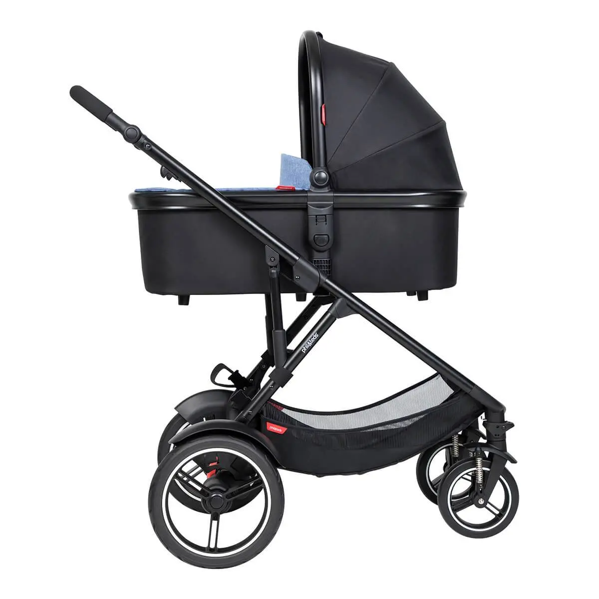 Voyager™ & Snug™ Carrycot 1
